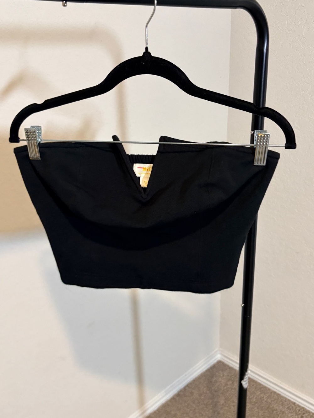Maeve by Anthropologie Black Strapless V-Notch Tube Crop Top